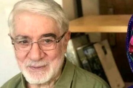 نشریه سپاه: میرحسین موسوی از براندازی جمهوری اسلامی سخن می‌گوید