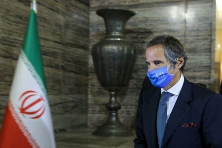 خبرگزاری فرانسه: گروسی شنبه با رئیسی دیدار می‌کند