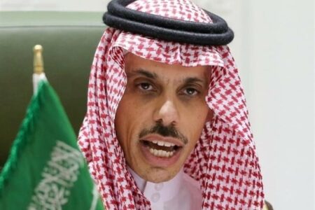 وزیر امور خارجه عربستان: توافق با ایران به معنی حل شدن اختلافات موجود میان دو کشور نیست/ ایران باید به تعهدات هسته‌ای خود پایبند باشد