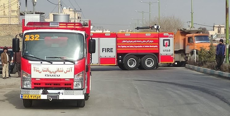 آتش سوزی در کارگاه قلم زنی در اصفهان