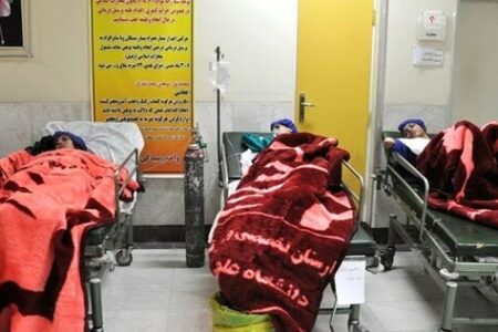 ۷۰۰دانش‌آموز در استان خوزستان دچار مسمومیت شدند/ ۲۰۰ نفر همچنان تحت نظر هستند