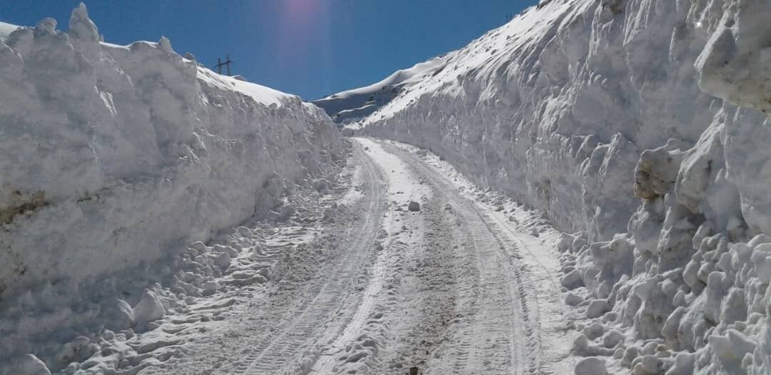 راه روستای “کمران” فریدونشهر بازگشایی شد