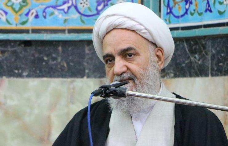 امام جمعه آران و بیدگل: مهندسین آشپزخانه اپن نسازند