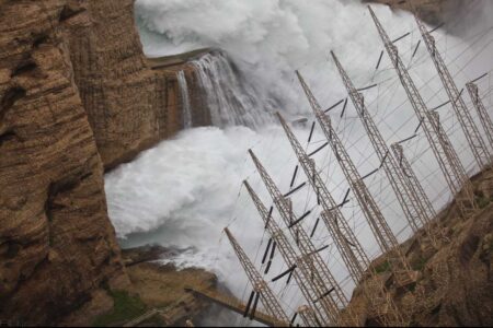خوزستان در مرحله ایمن از شرایط سیلابی/ تداوم رهاسازی تدریجی از سدها