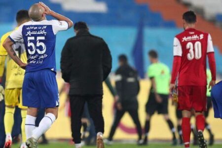 استقلال مجوز حرفه‌ای نگرفت/ پرسپولیس گرفت