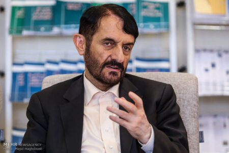 عضو مجمع تشخیص مصلحت نظام: ۱۹ میلیون ایرانی از امکانات اولیه زندگی محروم هستند