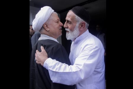 خاطره هاشمی‌رفسنجانی از دوم خرداد ۷۶/ ناطق از من کمک خواست، به او روحیه دادم/ خاتمی نسبت به عدم دستکاری در رأی‌گیری، مطمئن نیست