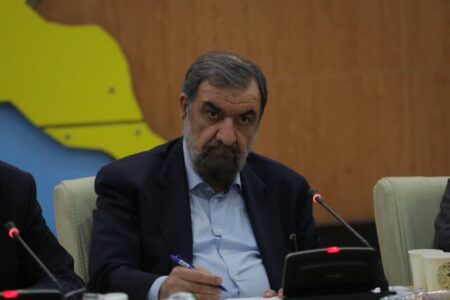 محسن رضایی در انتخابات مجلس دوازدهم شرکت می کند؟