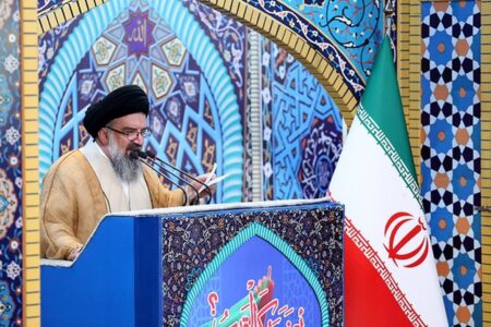 روحانیت خار چشم و استخوان در گلوی مستکبرین است