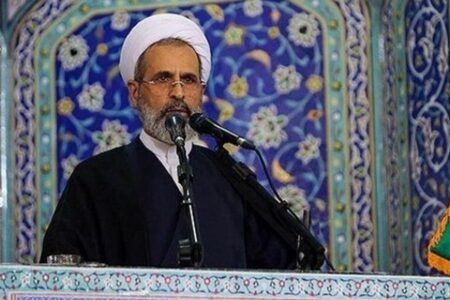امام جمعه قم: چین و روسیه تفکرات خام آمریکا را بهم ریخته‌اند/ محور مقاومت به اقتدار مطلوبی رسیده است