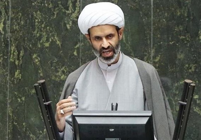 نماینده مجلس: معضل آب و آلودگی هوا، ۲ چالش کنونی اُستان اصفهان است