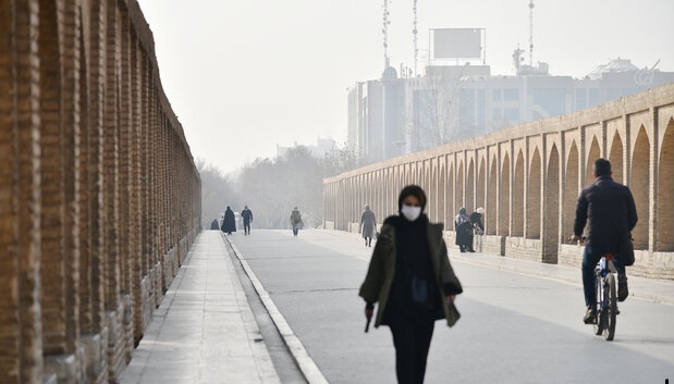 هوای اصفهان برای گروه‌های حساس ناسالم است