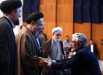 واکنش اعتراضی حدادعادل به بازتاب عکس او با خاتمی