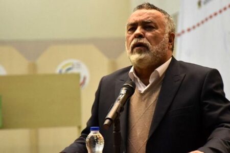 مشاور فرمانده کل سپاه: کسانی که ولایت‌فقیه و نیروهای ارزشی را زیرسوال می‌برند منافق‌اند