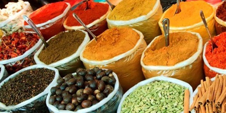 کشف ۸ تُن انواع گیاهان دارویی خارجی قاچاق در اصفهان