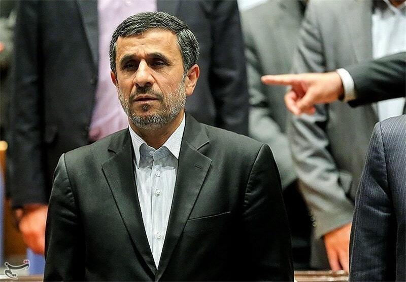 محمود احمدی‌نژاد و احمد جنتی در حال صجبت کرد با هَم / تصاویر