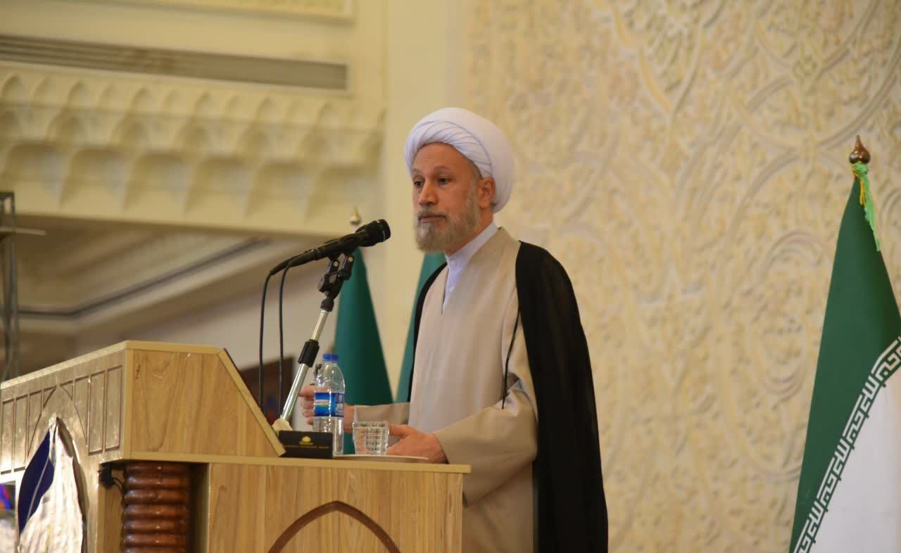 امام جمعه شیراز: باید خدا را شکر کنیم که رئیسی، رئیس‌جمهور ماست