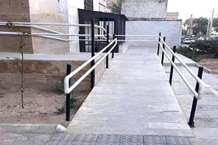ضرورت مناسب سازی معابر شهری کاشان برای سالمندان ومعلولان