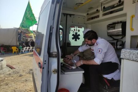 امدادرسانی به ۲۵۰ نفر در مرز چذابه توسط اورژانس اصفهان