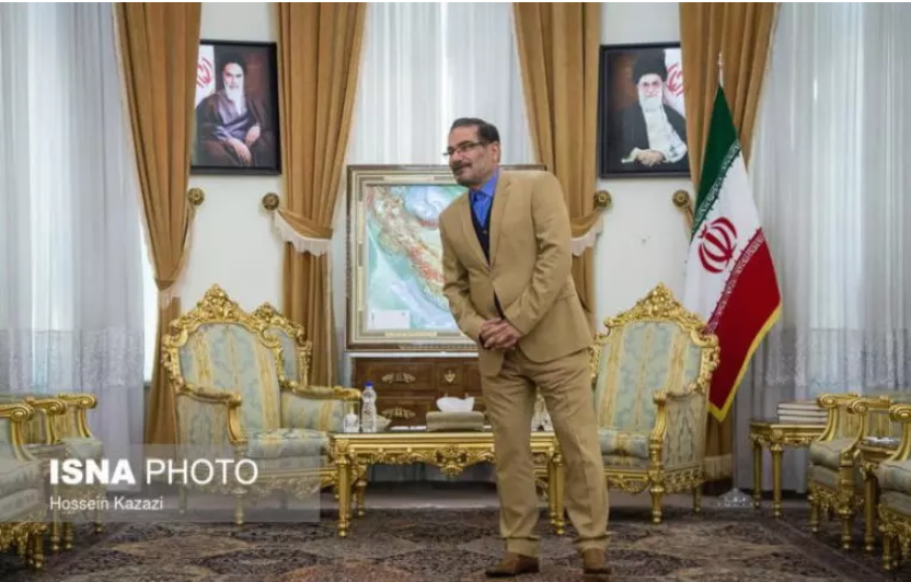 کیهان: اصلاح‌طلبان در دیدار دوم خود با شمخانی، آذر منصوری را راه نَدادند