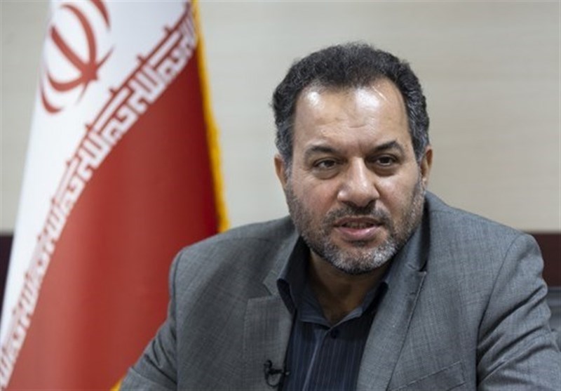 بانکی‌پور: مافیای سختی پشت واردات چادر مشکی وجود دارد