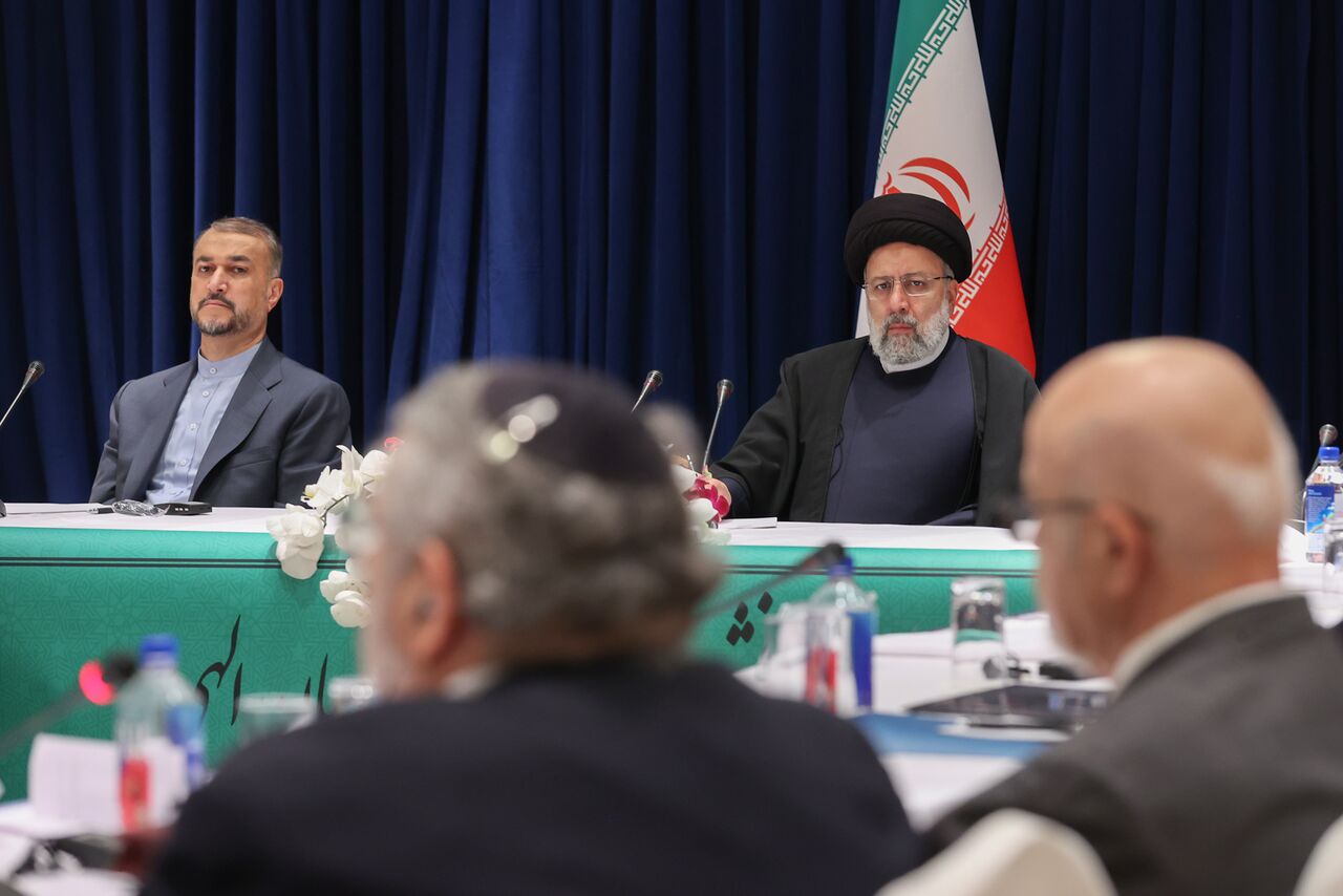 رئیسی: پلیس به مهسا ژینا امینی هیچ‌گونه ضربه‌ای وارد نکرد