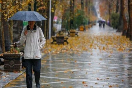 آغاز بارش‌های پاییزی اصفهان از دهه سوم مهر/پهنه‌بندی سیل انجام شد
