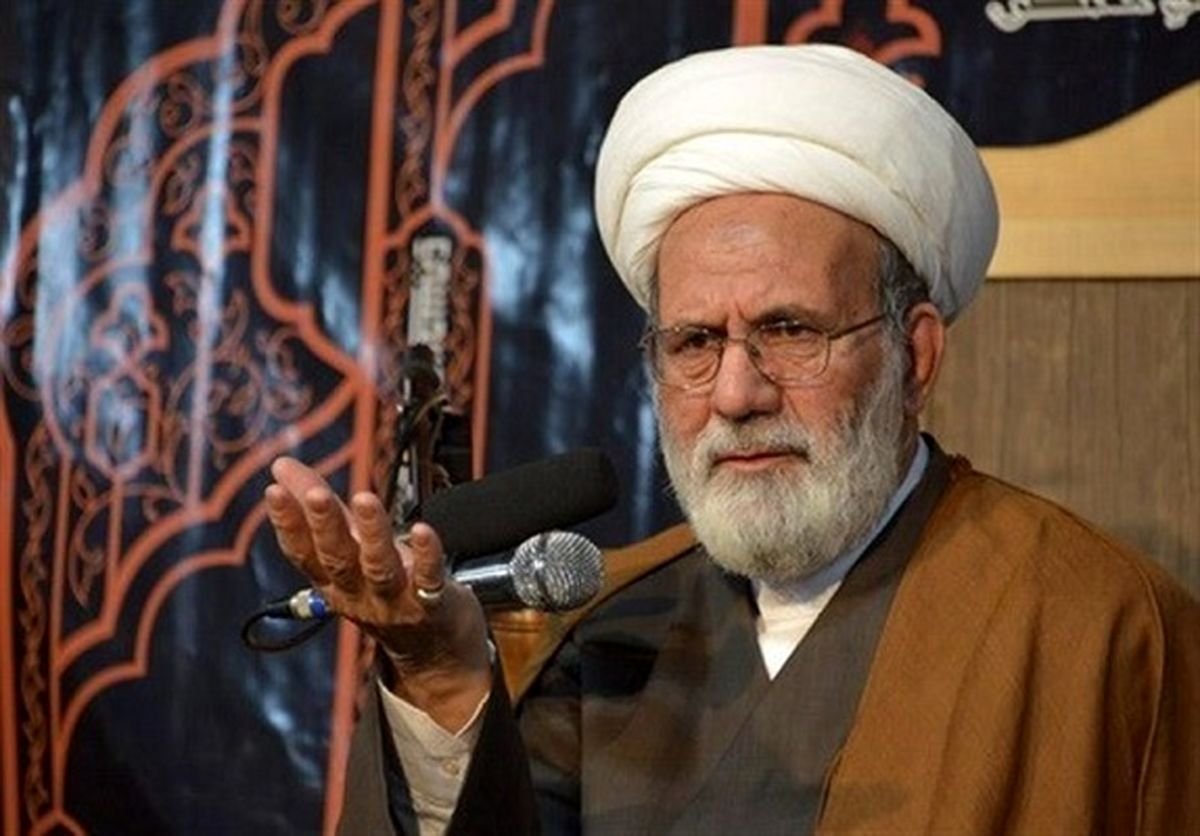 امام جمعه موقت مشهد: اگر قدر نظام مقدس جمهوری اسلامی را ندانیم دچار عذاب می‌شویم