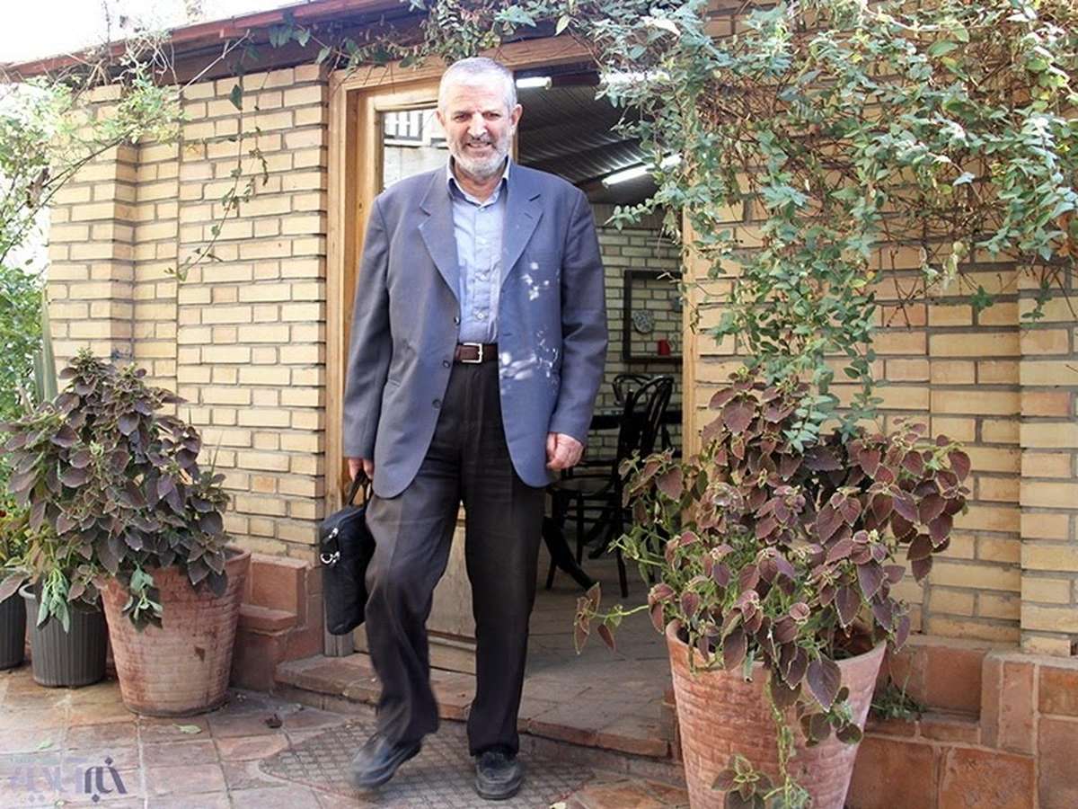 یک استاد دیگر از دانشگاه تهران اخراج شد