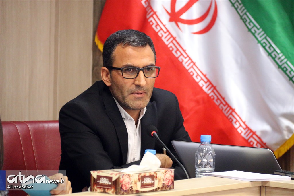 یک استاد دانشگاه دیگر هم اخراج شد