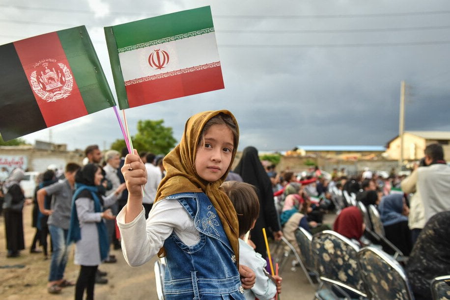 حمایت بیش از ۵۴۰ فعال مدنی و دانشگاهی از «مهاجران و پناهندگان افغانستانی»