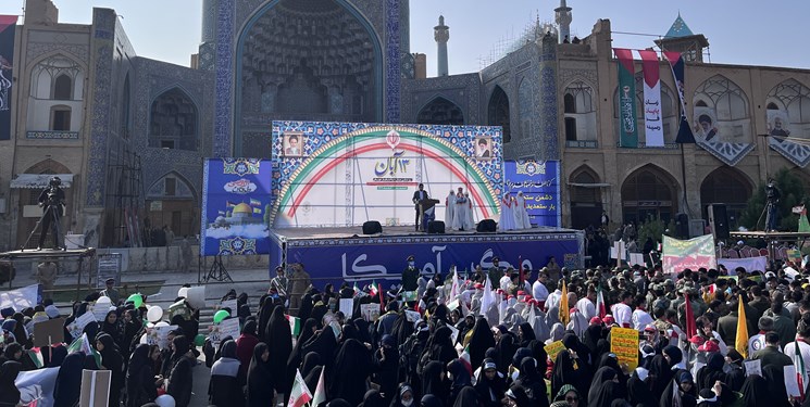 آغاز مراسم گرامیداشت ۱۳ آبان و روز ملی استکبارستیزی