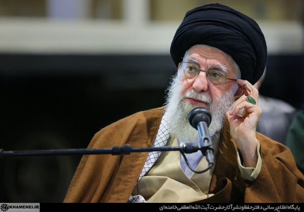 رهبر انقلاب: دولت‌های اسلامی حداقل برای یک مدت محدود رابطه سیاسی خود را با رژیم صهیونیستی قطع کنند