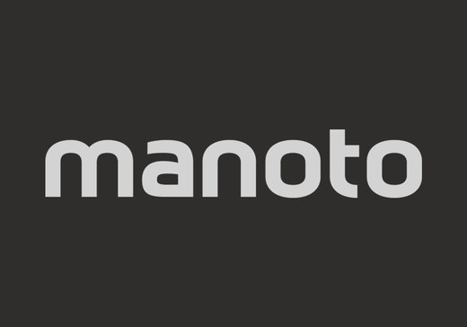 کیهان: شبکه‌ manoto کاباره‌ای است / جنگ غزه باعث تعطیلی این شبکه شده