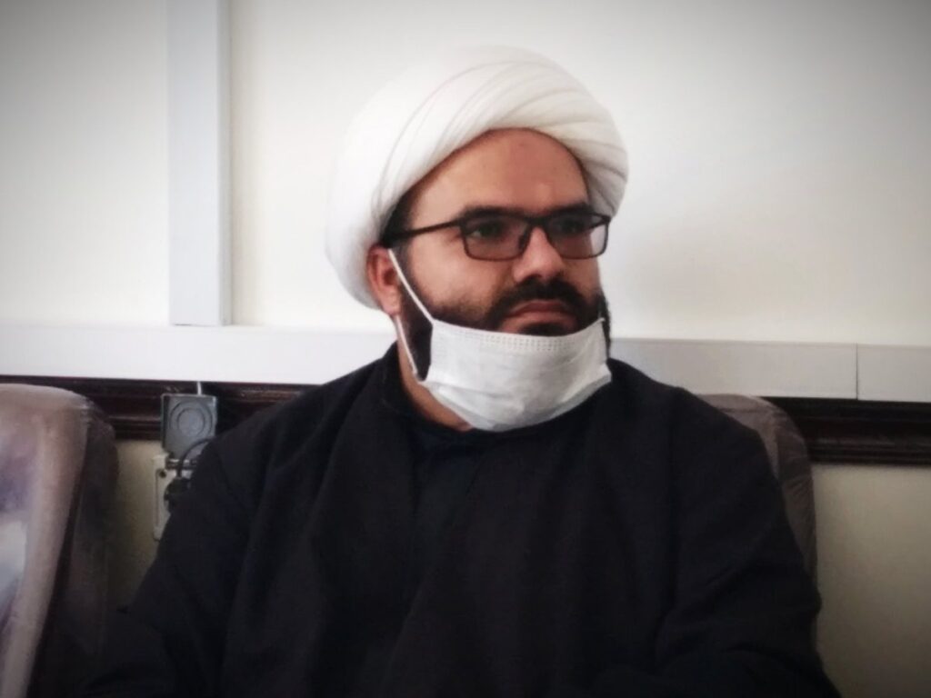 نماینده مجلس: دست کج در کشور  زیاد داریم / از یخچال بازنشستگان فقط باد سرد می‌آید