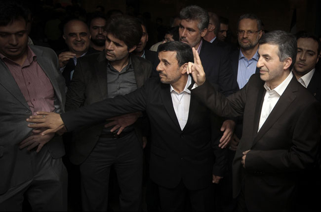 شهردار اسبق اردبیل: رحیم‌مشایی و محصولی، شهید باکری را خیلی اذیت می‌کردند / دولت رئیسی ادامه جریان احمدی‌نژاد است