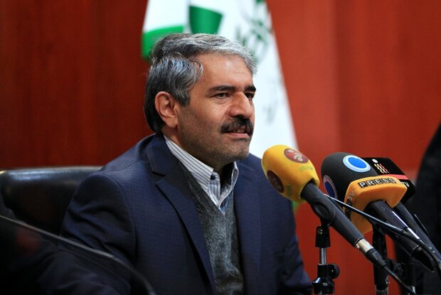 اصفهان دیگر توان اکولوژیکی برای خودپالایی ندارد/ تردد ۱۹۰هزار خودروی فرسوده در شهر