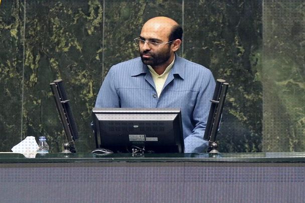 نماینده مجلس: حمله به سیستم جایگاه‌های سوخت کار نفوذی هاست