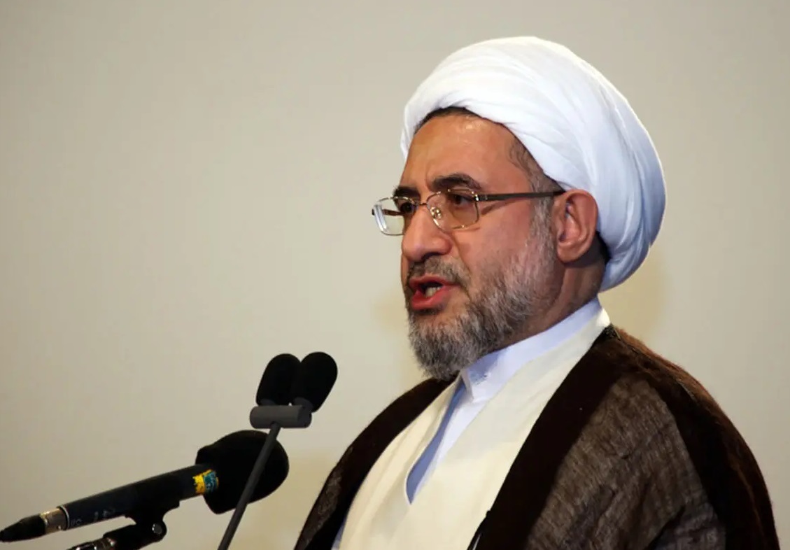 اراکی، عضو مجلس خبرگان: اگر امام و رهبر جامعه نابینا باشد آن جامعه نابینا خواهد بود