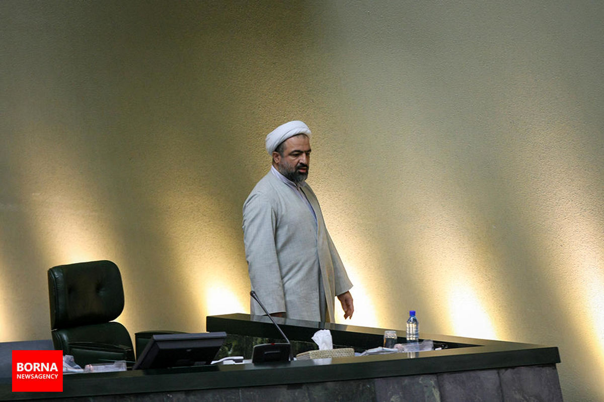 مجلس از حمید رسایی شکایت کرد
