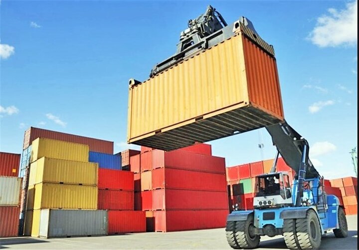 صادرات گمرکات اصفهان از یک میلیارد دلار فراتر رفت