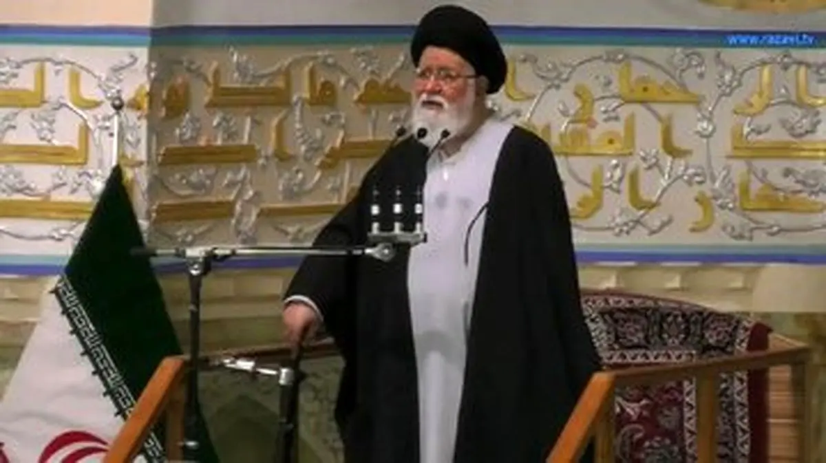 امام جمعه مشهد: ورزشکاران مردم را برای حضور در انتخابات تشویق کنند