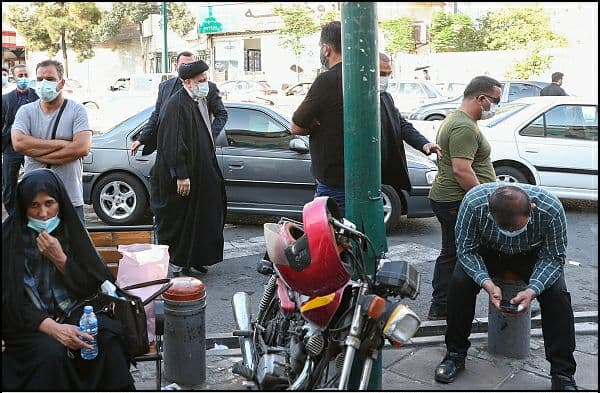 فعال اصولگرا: آقای رئیسی! بیاید بریم جگرکی دوسیخ جگر بخوریم، بدون بادمجان دور قاب چین‌ها