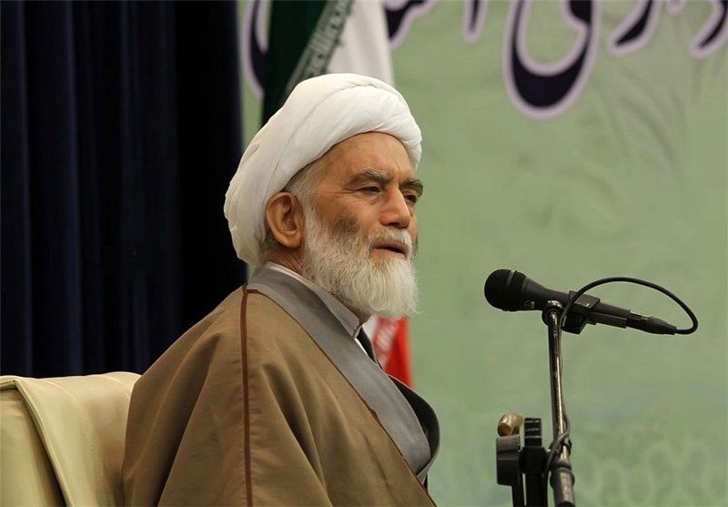 نامزد مجلس خبرگان: کاندیدا‌ها فقط نقاط قوت خود را بگویند تا جو متشنج نشود
