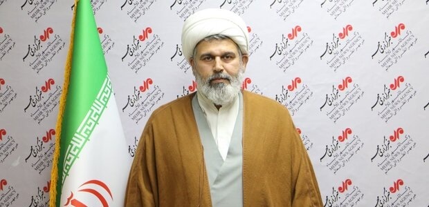 نامزد خبرگان: باید برای رفع مشکلات خوزستان جانفشانی کنیم