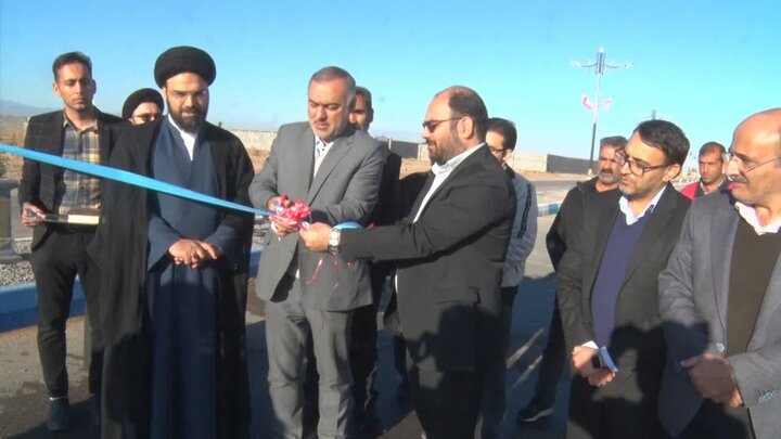 ۱۰۰ پروژه در حوزه‌های مختلف در اردستان افتتاح شد