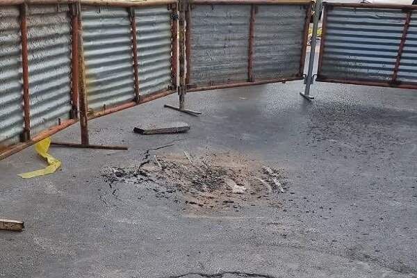 فرونشست در ملک‌شهر / خط لوله ۶۰۰ میلیمتری انتقال فاضلاب شکست