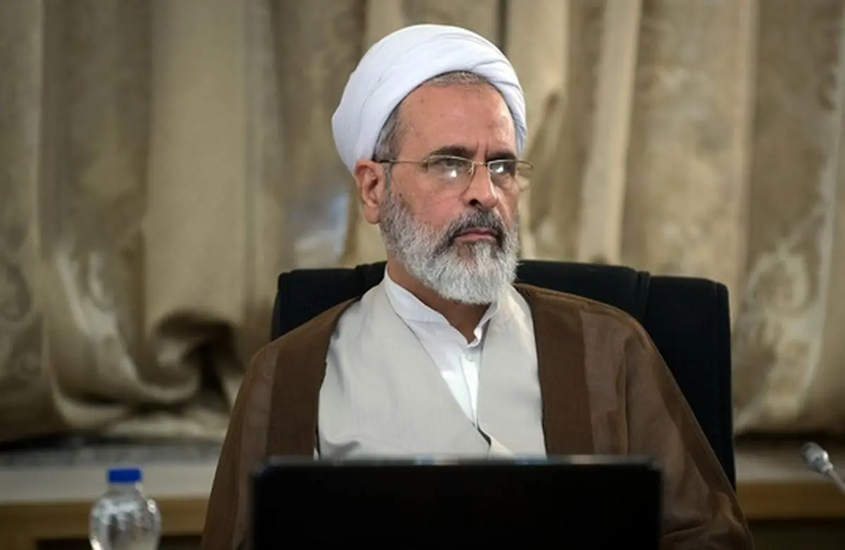 آیت‌الله اعرافی: شورای نگهبان باید هر چه سریعتر پاسخ نامه حسن روحانی را بدهد