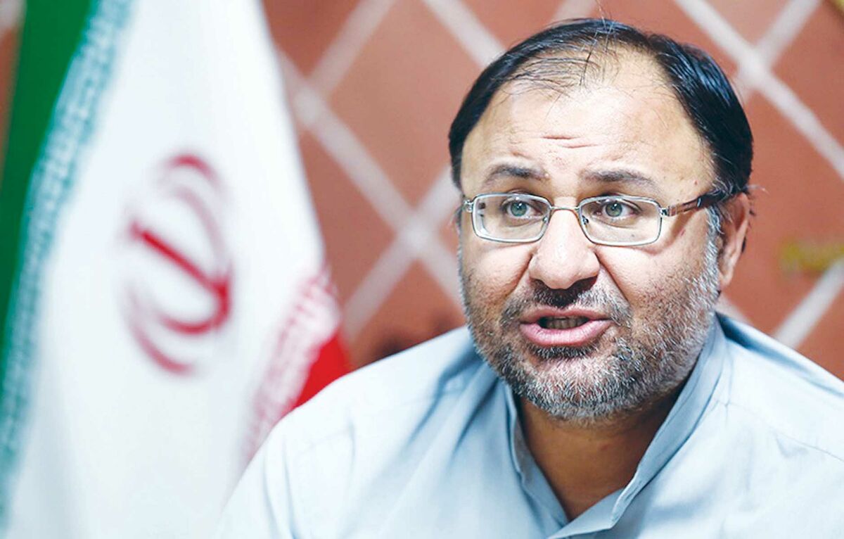 فعال اصولگرا: رای دادن و ندادن خاتمی ارزشی نَدارد