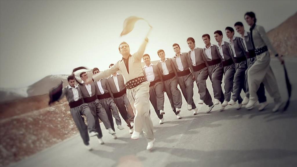 استانداری کرمانشاه: رَقص‌های کردی مختلط زَن و مرد پروژه ضدامنیتی است